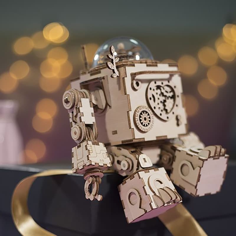 Orpheus Robot - The Saddest Music Machine Got it as a gift and