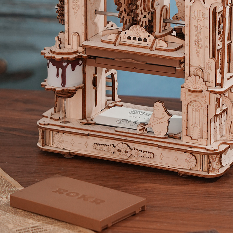 Let's build a #printingpress 😻😻😻#rokr #woodenpuzzle
